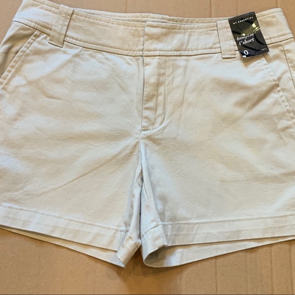 NWT NY&Co 4” twill shorts with 3% spandex - Picture 2 of 8